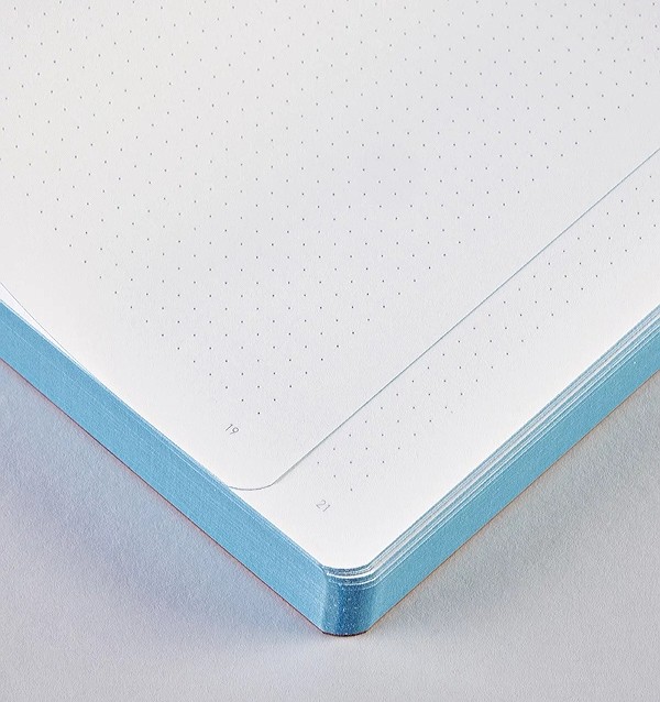 Блокнот Nuuna Graphic Unconditional Love by Kristina Supernova 16,5 х 22 см в крапку