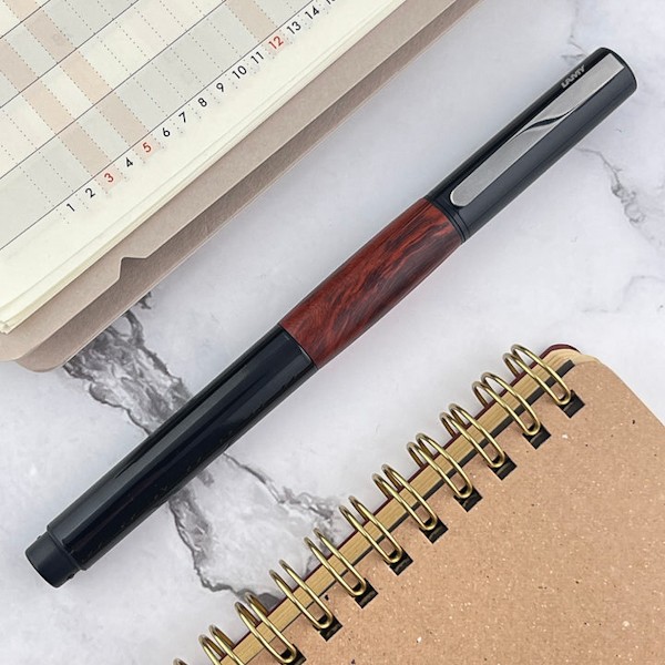 Чорнильна ручка Lamy Accent Brilliant BY чорна деревина бріара перо EF (дуже тонке)