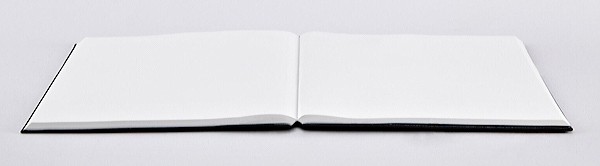 Скетчбук Nuuna Studio Everything You Can Imagine 22,5 х 29 см нелінований