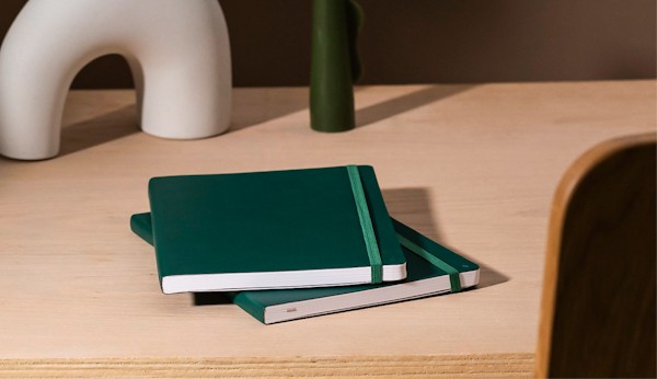 Блокнот Karst Classic A5 14,8 х 21 см в лінію лісовий зелений м'який