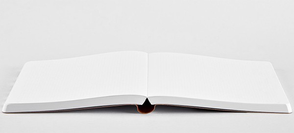 Блокнот Nuuna Graphic Write Wrong 16,5 х 22 см в крапку 