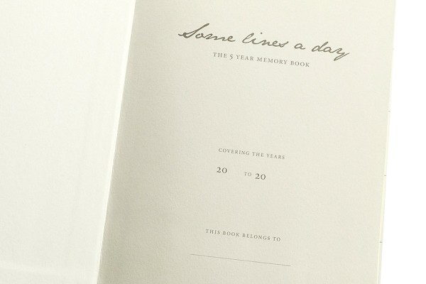 Щоденник Leuchtturm1917 Some Lines a Day на 5 років середній 14,5 х 21 см сонячний жовтий