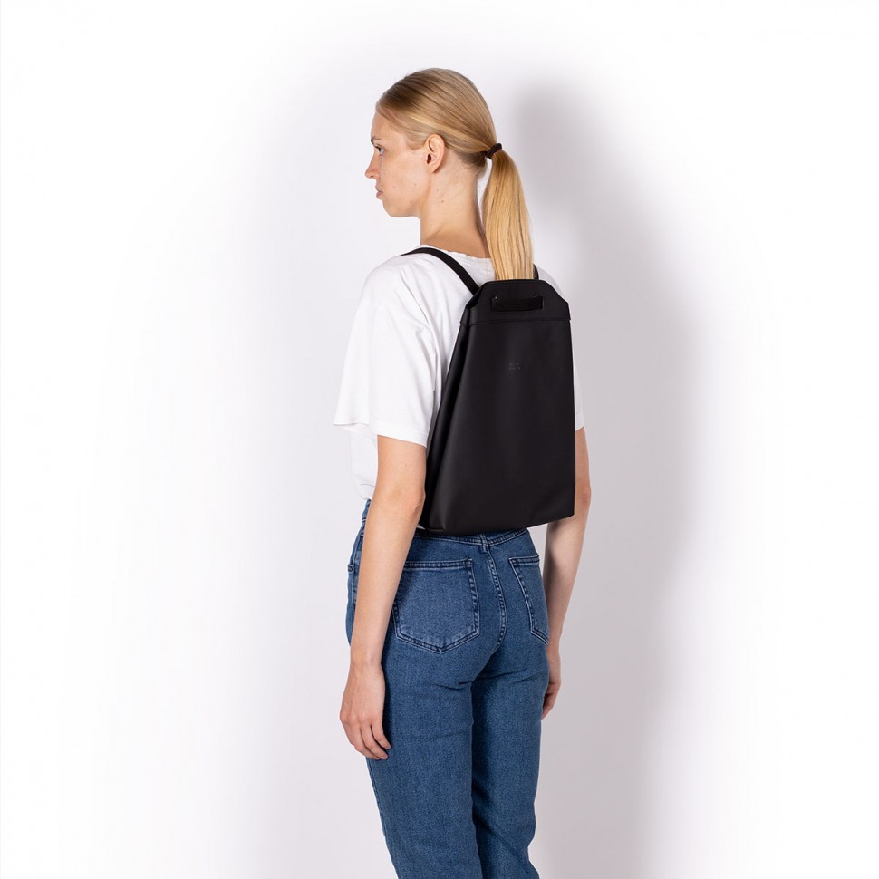 Сумка Ucon Acrobatics Una Lotus чорна