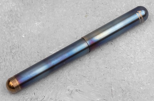 Кулькова ручка з ковпачком Kaweco Liliput Fireblue сталева