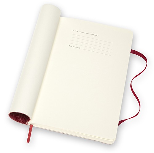 Блокнот Moleskine Leather середній 13 х 21см в лінію бордовий м'який у прозорому боксі